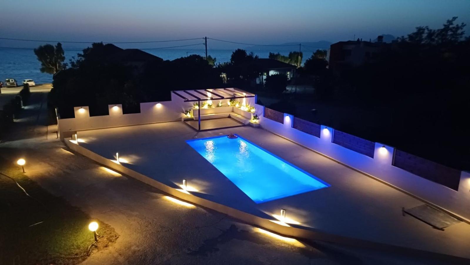 Ostria Seaside Apartments Patras Zewnętrze zdjęcie
