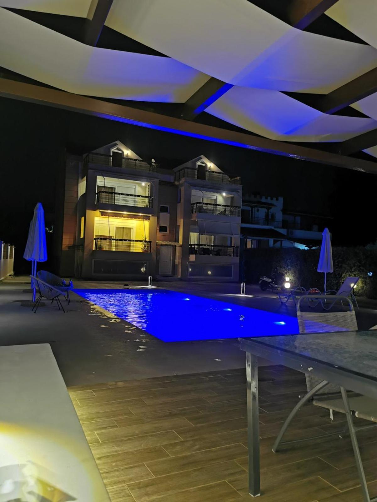 Ostria Seaside Apartments Patras Zewnętrze zdjęcie